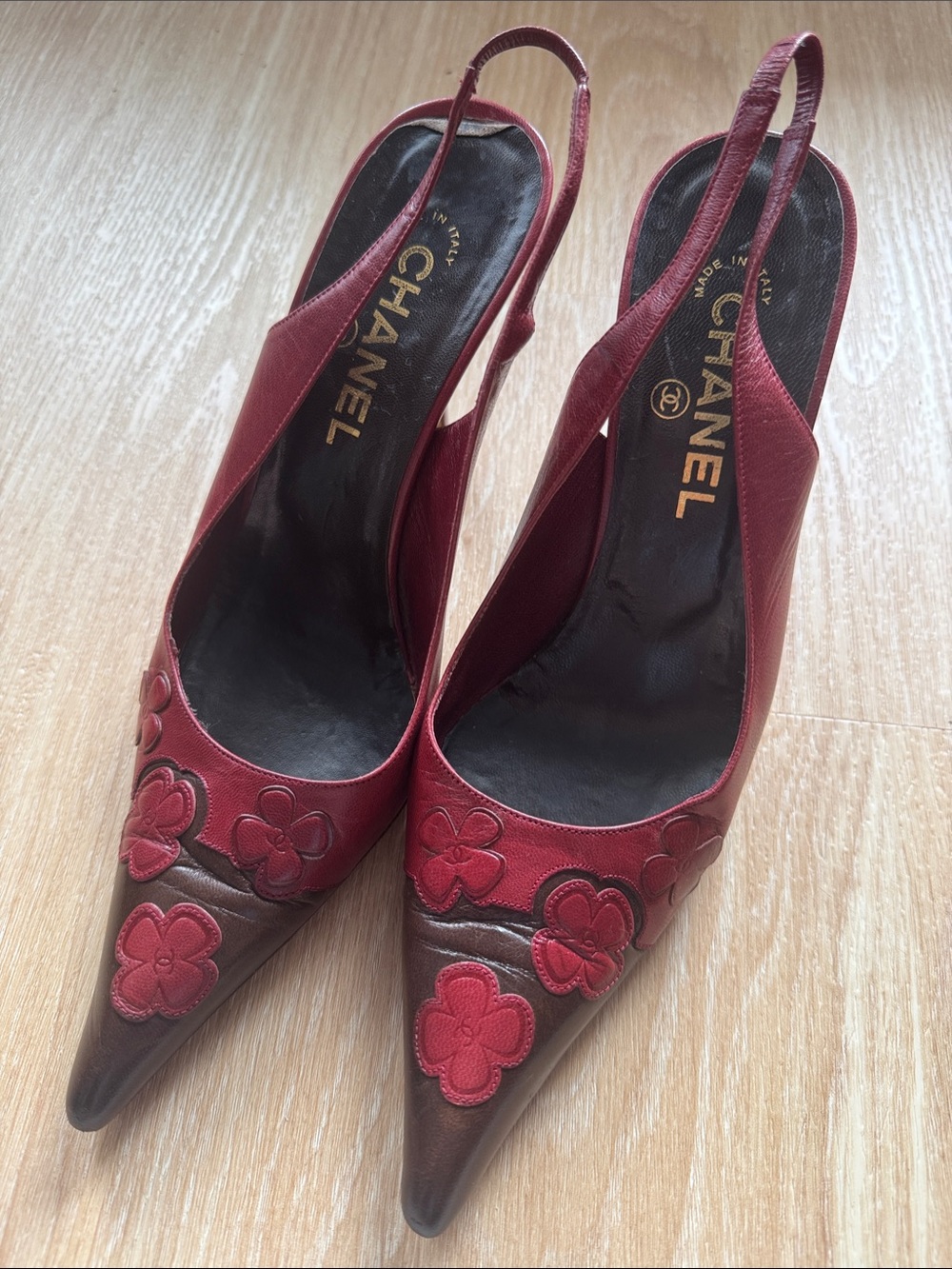 CHANEL Camelia 2001 Burgundy and Brown Floral Slingback Heels 39.5 - Picture 1 of 5